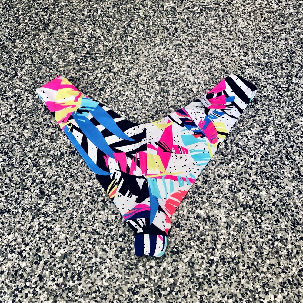 Body Glove ✦ Vibrant Abstract Print Bikini Bottom (XL)